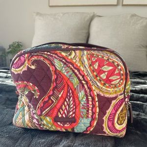 Vera Bradley makeup bag